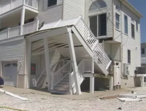 I Was Injured When a Deck or Railing Collapsed.  Can I Sue the Property Owner/Landlord/Business?